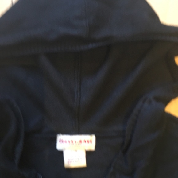 Like new Guess Sweater hoodie - Picture 4 of 8